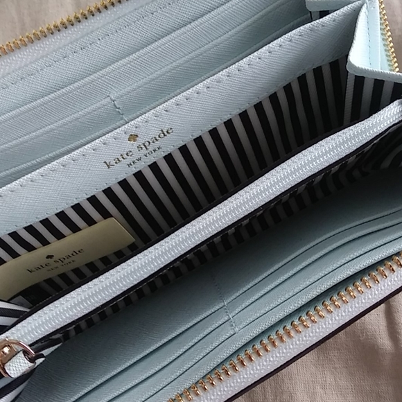 💥SOLD💥Kate spade mint blue purse/wallet set🔥 - Picture 7 of 8